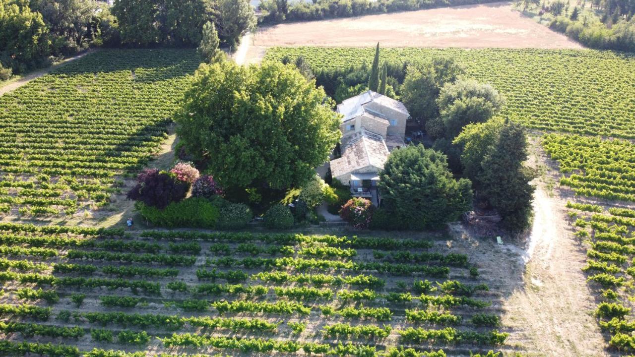 Mas Du Clos De L'Escarrat Jonquieres  외부 사진