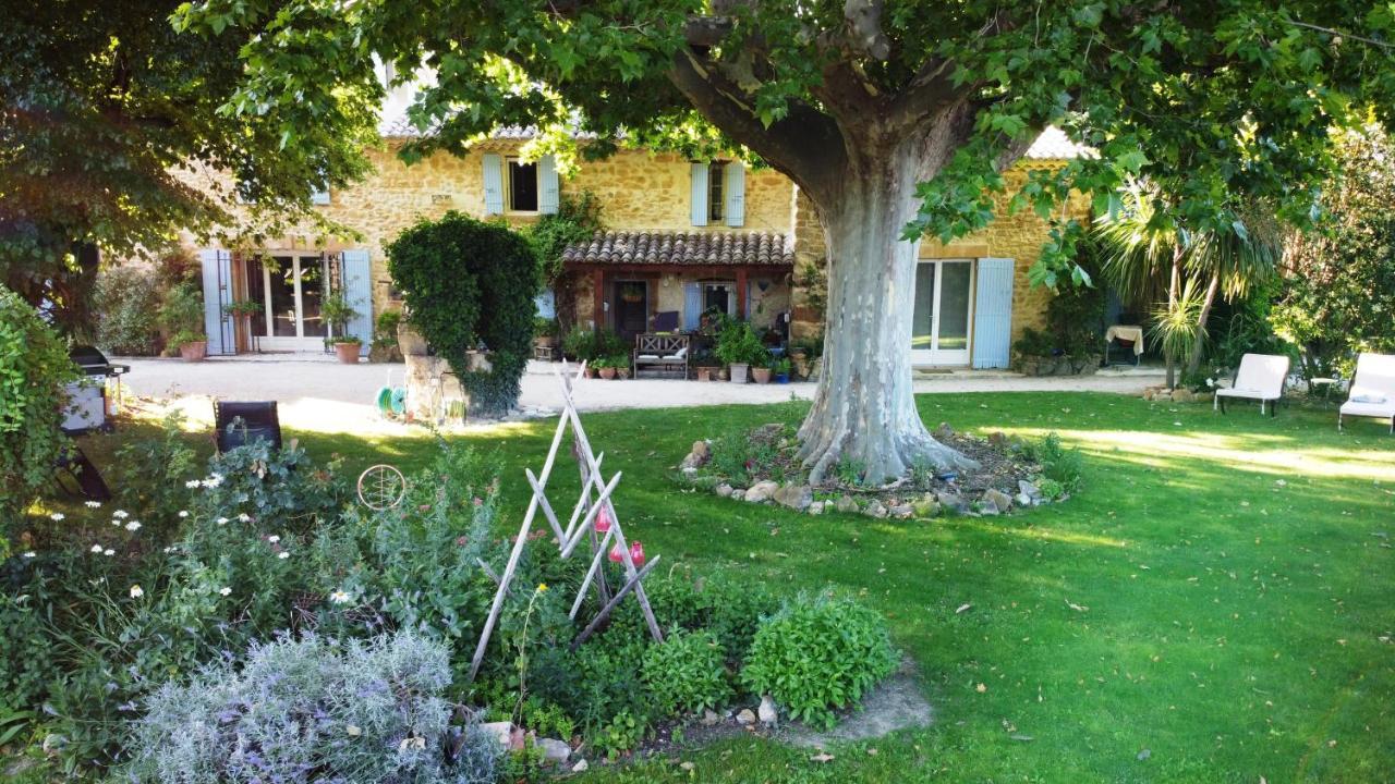Mas Du Clos De L'Escarrat Jonquieres  외부 사진